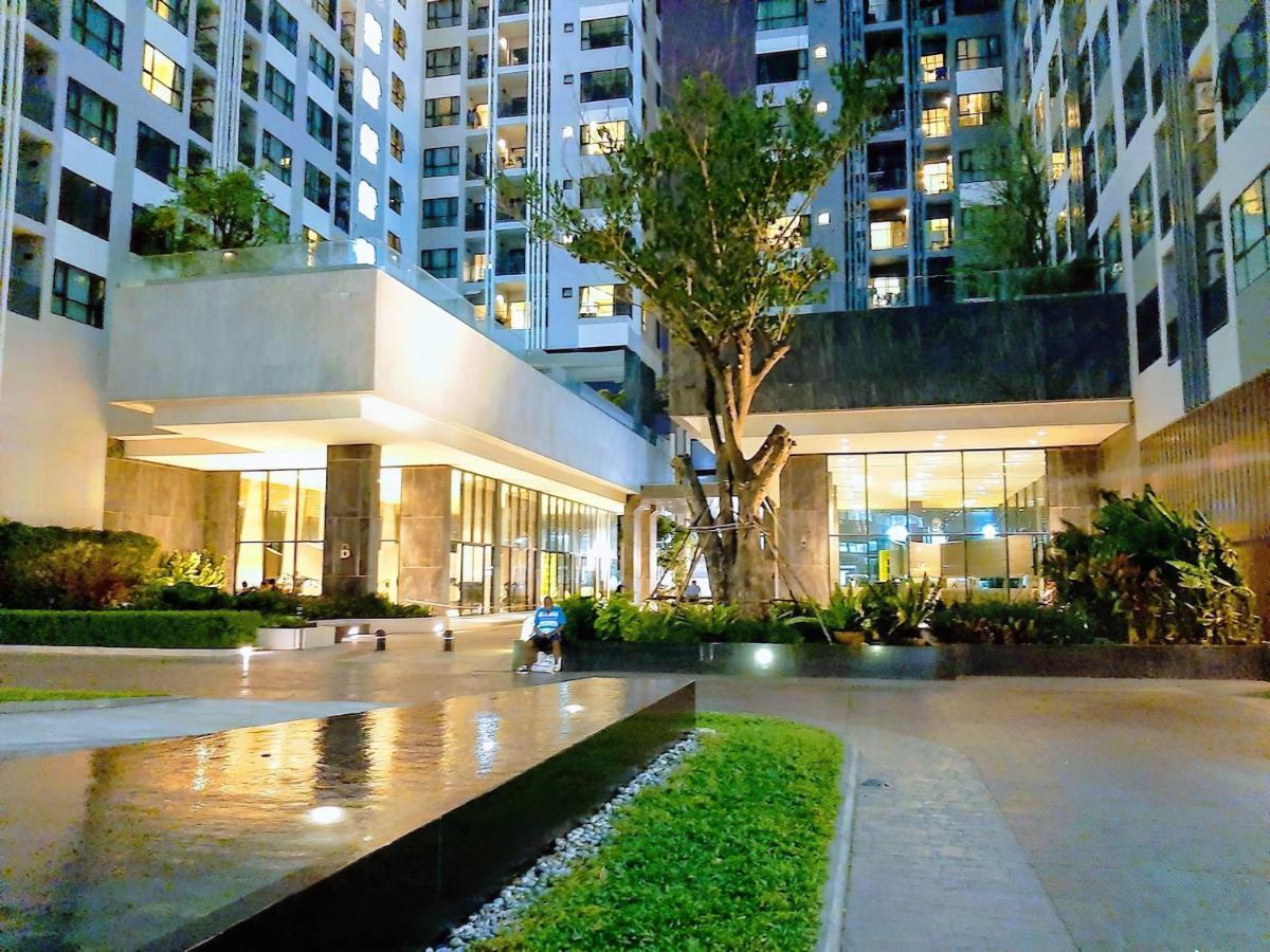 Great Location With Infinity Pool -Central Pattaya Appartement Buitenkant foto
