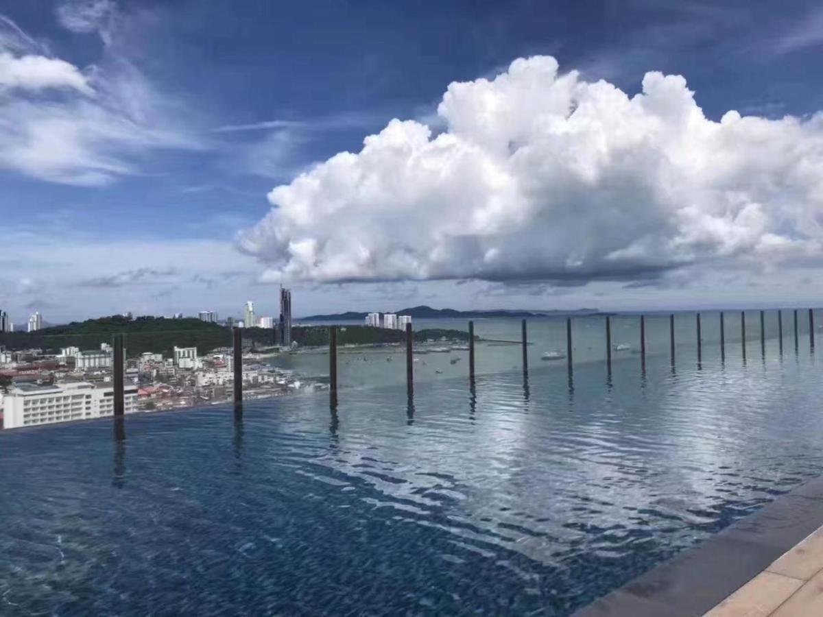 Great Location With Infinity Pool -Central Pattaya Appartement Buitenkant foto